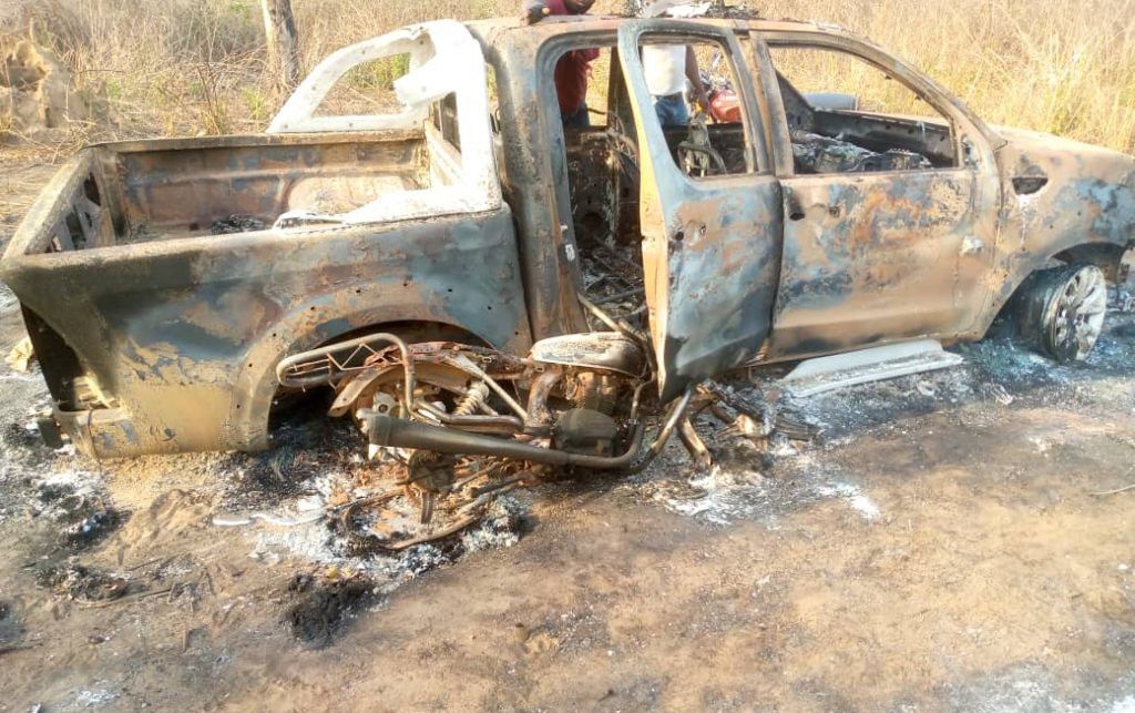 AMOTEKUN VEHICLE BURNT BY ARMED HERDSMEN IN ONDO.