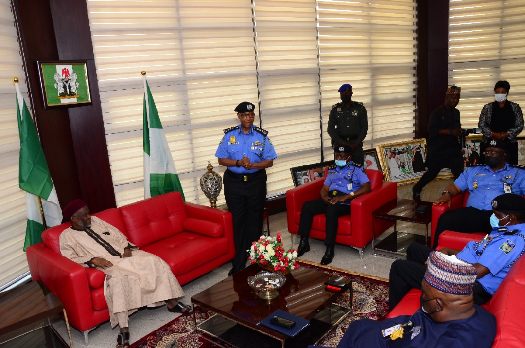 IGP USMAN ALKALI BABA AND MGT TEAM AT CJN OFFICE IN ABUJA..