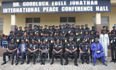IGP USMAN BABA IN A GROUP PHOTOGRAPH WITH TRAINES AT 3 DAY INSURANCE TRAINING FOR POLICE OFFICERS.